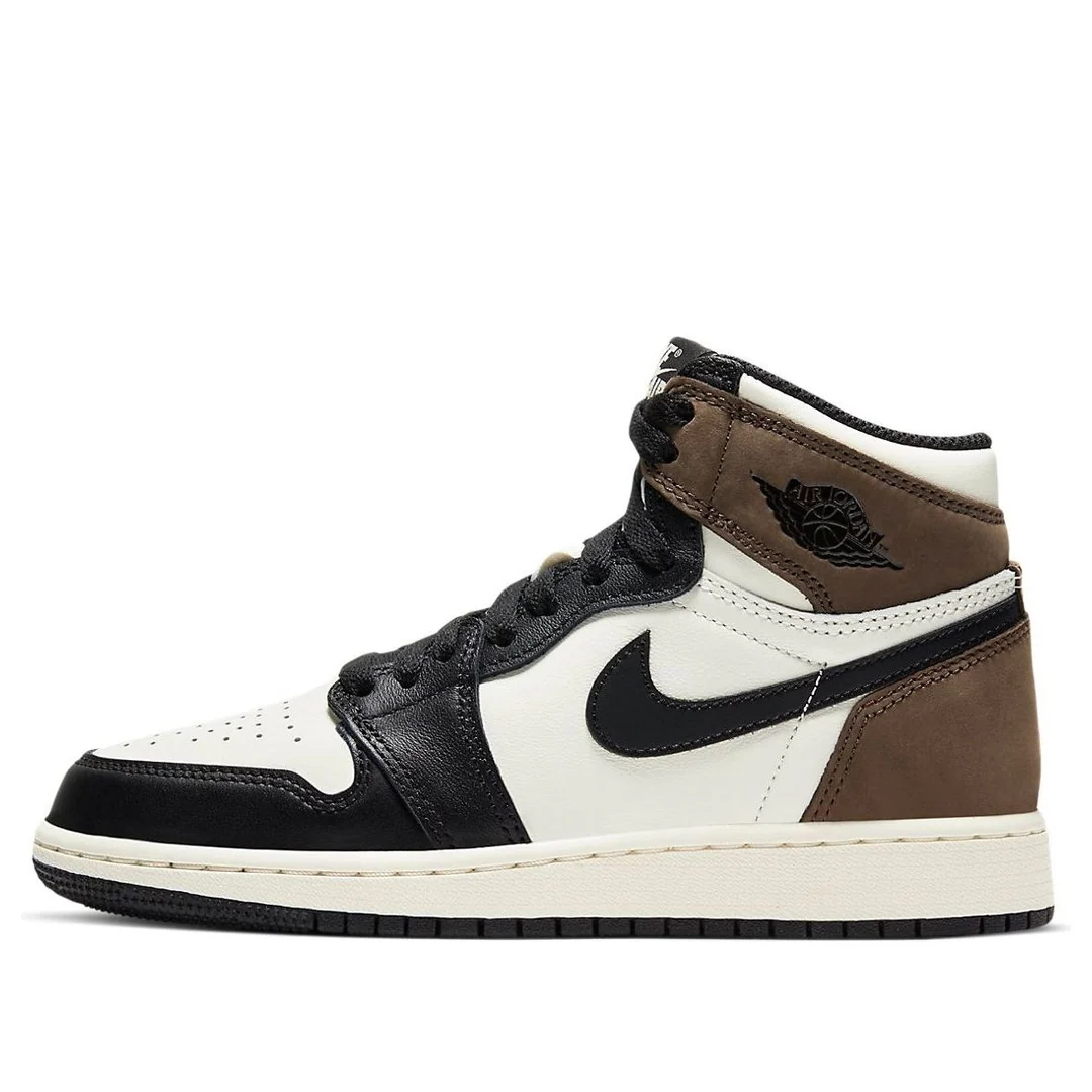 Tenis nike jordan 1 high OG dark mocha
